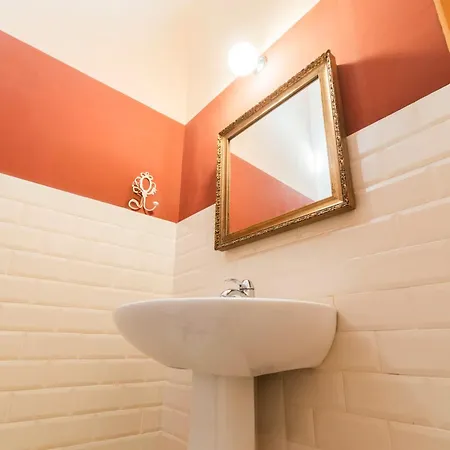 Palazzo Insula Oda ve Kahvaltı