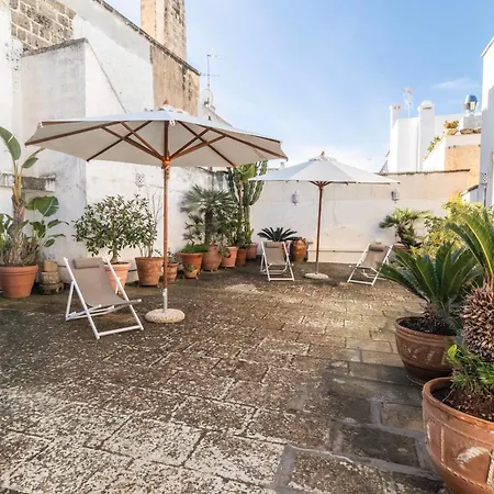 Palazzo Insula Oda ve Kahvaltı