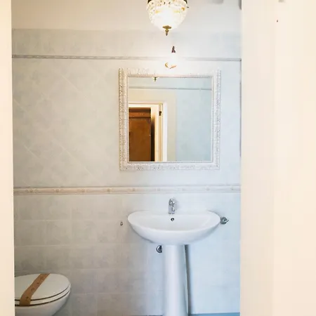 Palazzo Insula Oda ve Kahvaltı 3*