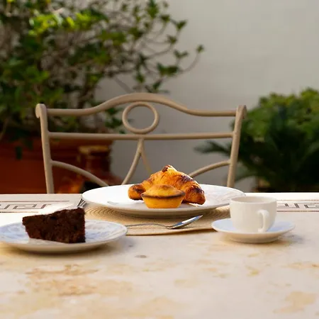 Oda ve Kahvaltı Palazzo Insula 3*