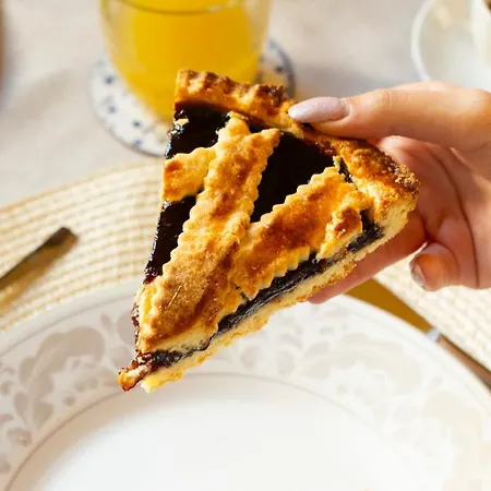 Palazzo Insula Oda ve Kahvaltı