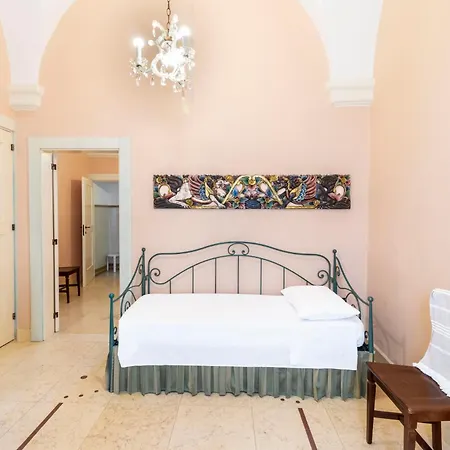 Palazzo Insula 3* Gallipolli