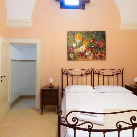 Alojamento de Acomodação e Pequeno-almoço Palazzo Insula Gallipoli